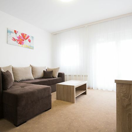 Lala Luxury Suites Belgrado Exterior foto